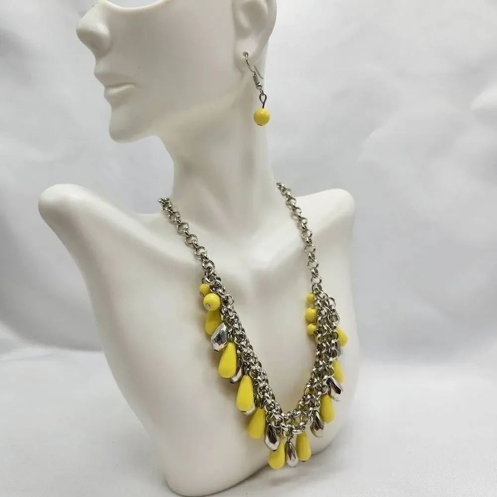 💜Yellow Beaded Necklace & Matching Dangling Earring Set